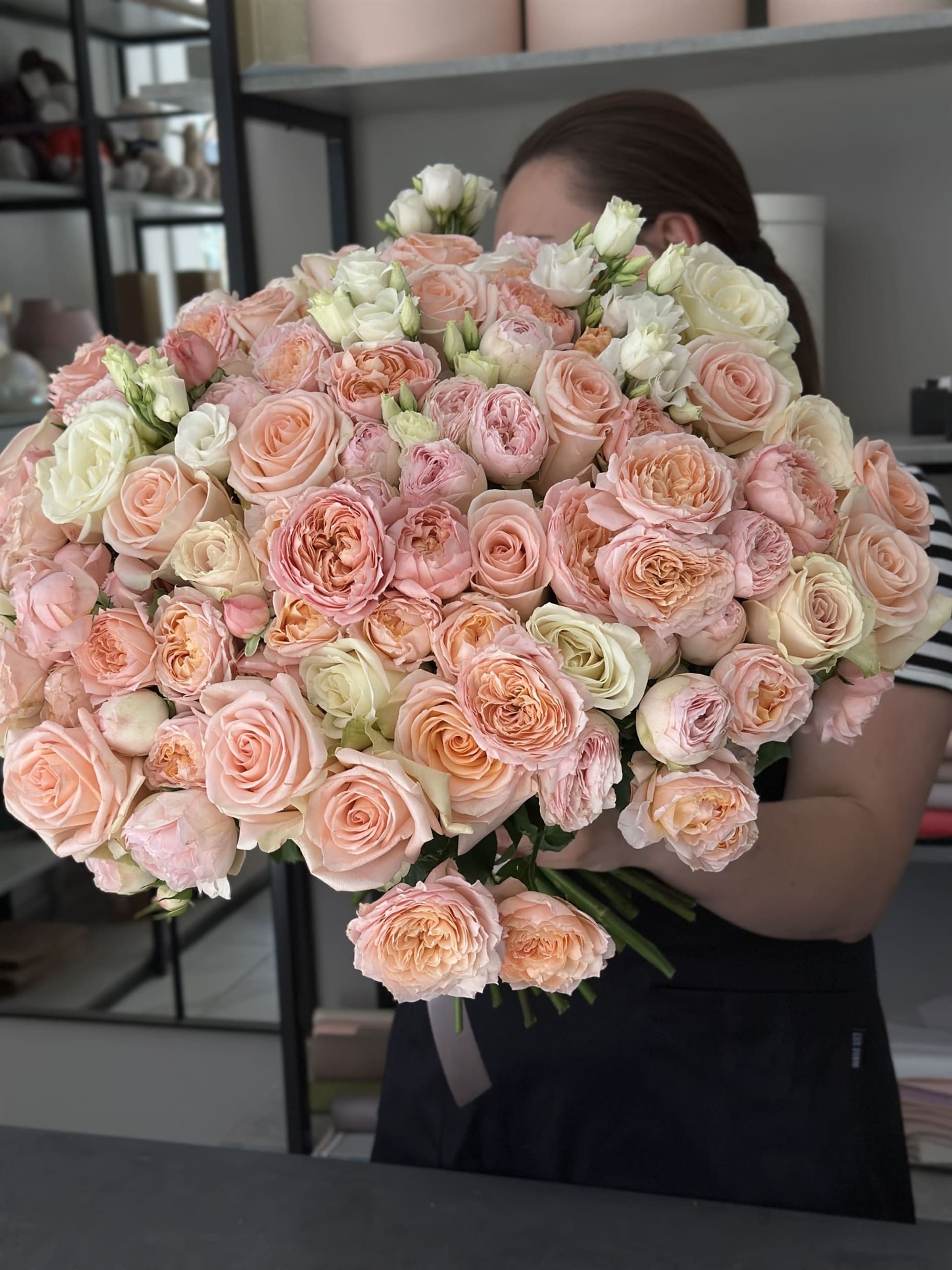 Классический букет Пич: танец природы Цветы, Букеты, Подарки, Сладости в Тель-Авив с доставкой