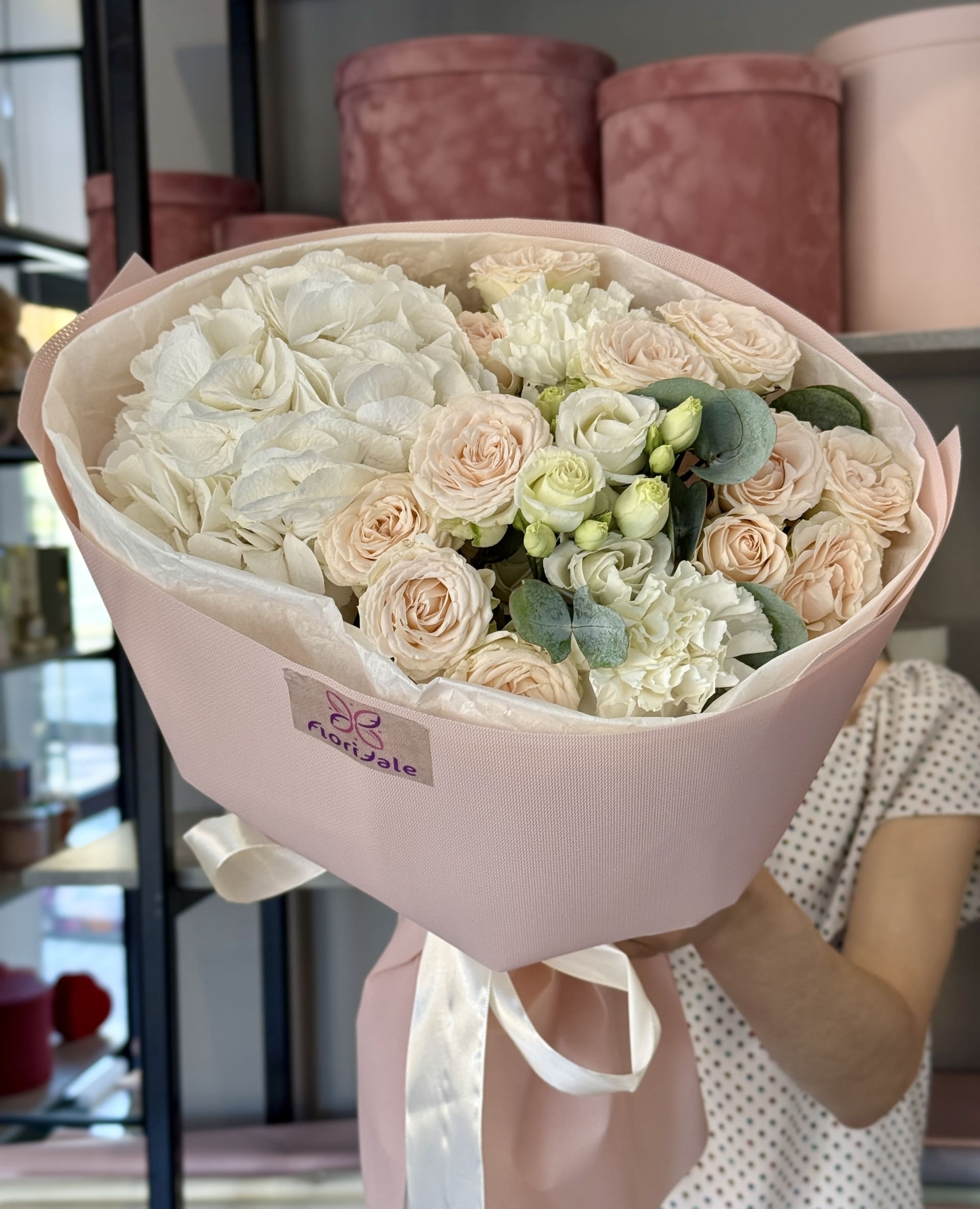 Классический букет Деррис: создан для выражения искренних чувств Цветы, Букеты, Подарки, Сладости в Тель-Авив с доставкой