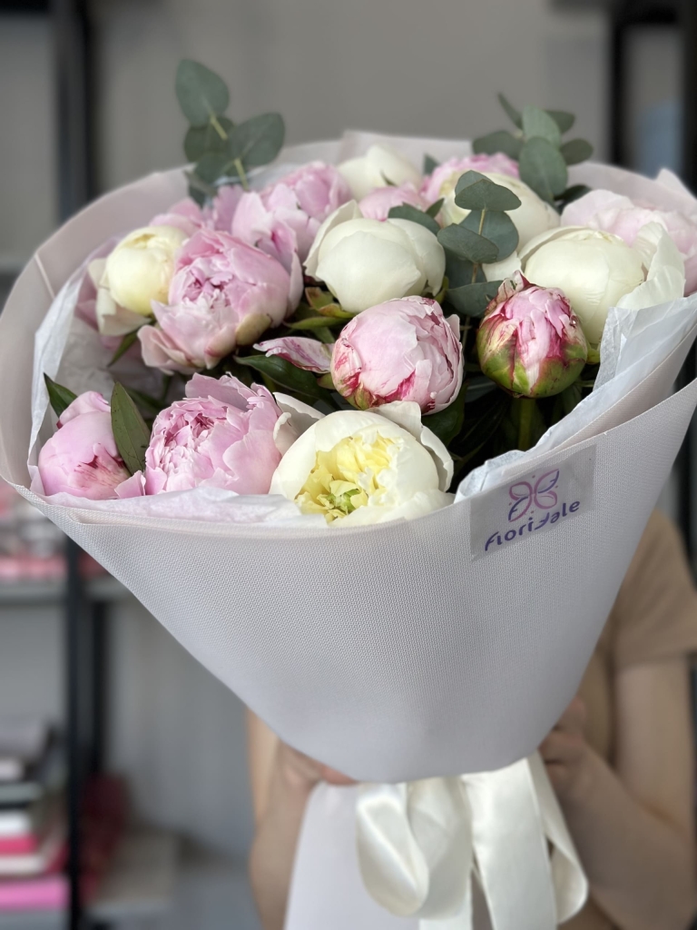 Букет пионов Гармония: нежности нет предела Цветы, Букеты, Подарки, Сладости в Тель-Авив с доставкой