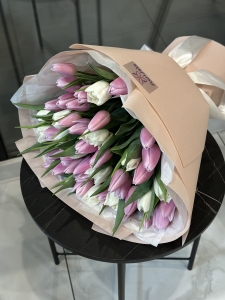 Букет тюльпанов Манифик: красота, покоряющая сердца Цветы, Букеты, Подарки, Сладости в Тель-Авив с доставкой